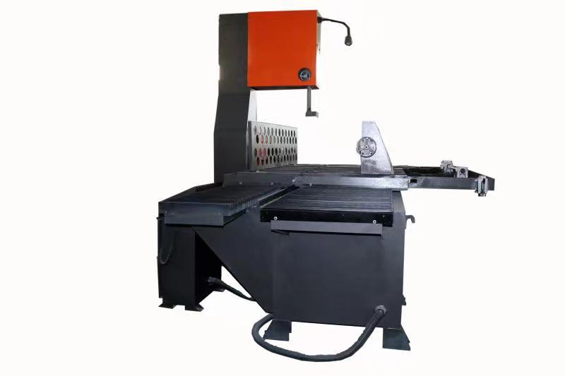 石墨帶鋸床數(shù)控系統(tǒng)鋸切優(yōu)勢 