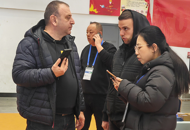 金鋒帶鋸床閃耀山東裝備博覽會